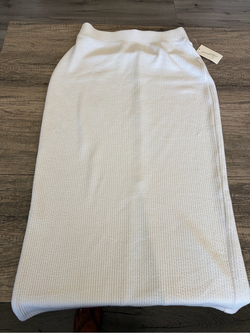 Universal Thread Cream Maxi Knit Pencil Skirt